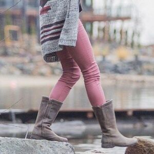 Teva Capistrano Brown Leather Boots